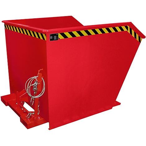 Contenedor rojo con franjas de advertencia. En un lado hay un accesorio con cuerdas y cadenas.