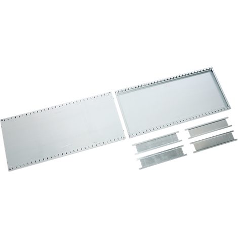 Deux tôles rectangulaires métalliques et quatre entretoises plus petites, toutes avec des trous, sur fond blanc.