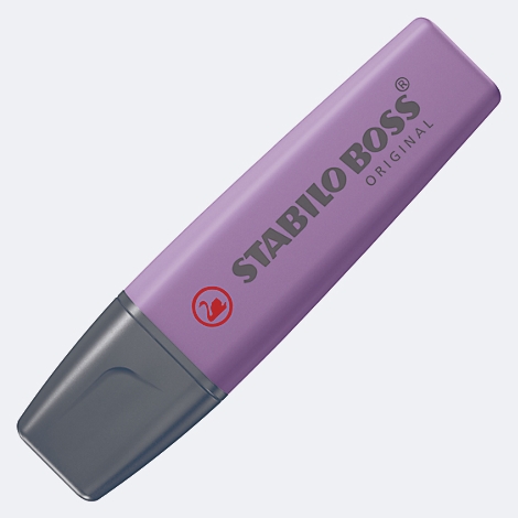 Ein lila Textmarker mit schwarzer Spitze. Aufschrift: STABILO BOSS ORIGINAL. Roten Schwan.