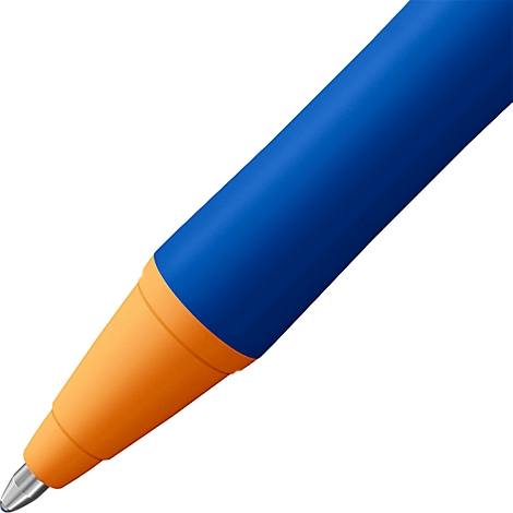 Blauer Stift mit orangefarbener Spitze. Detailaufnahme gegen weißen Hintergrund.
