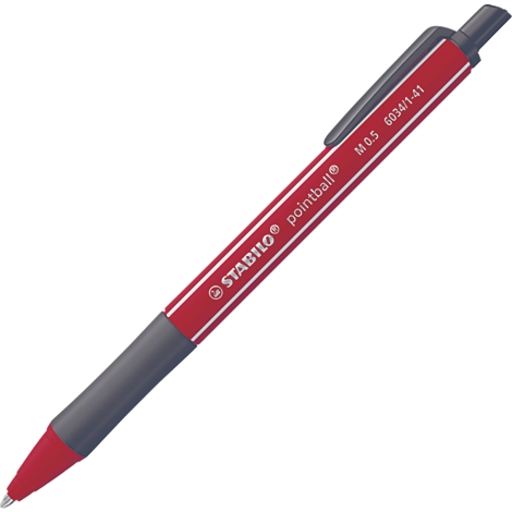 Ein roter Kugelschreiber, Marke Stabilo, liegt diagonal. Schwarze Spitze, grauer Griff, roter Korpus mit Schriftzug.