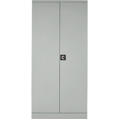 Grijze metalen kast met twee deuren en een vierkant slot. De kast staat tegen een witte achtergrond.