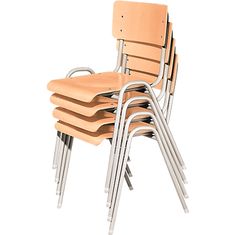 Een stapel houten stoelen met metalen frames. De houttint is licht, de frames zijn zilver.