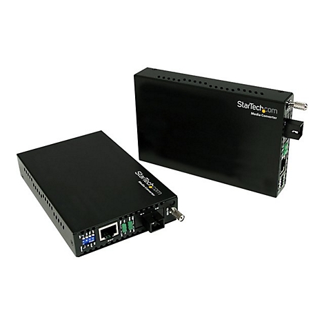 Zwei schwarze Media Converter von StarTech.com vor weißem Hintergrund. Einer liegt, der andere steht.