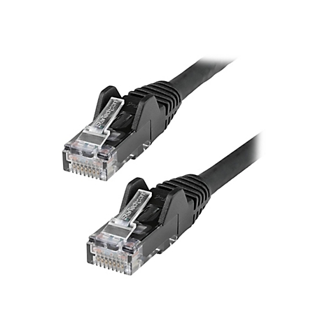 Zwei schwarze Netzwerkkabel mit Steckern von StarTech.com.
