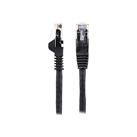 Zwei schwarze Netzwerkkabel mit RJ45-Steckern auf weißem Hintergrund.