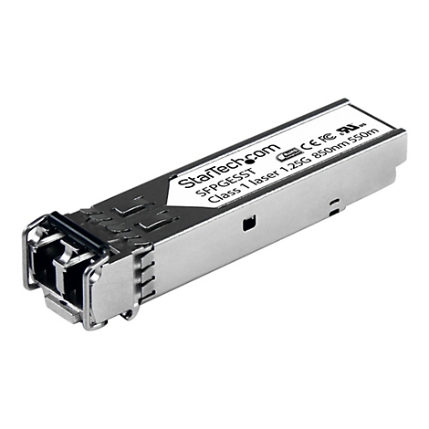 Ein silberner SFP-Transceiver. Beschriftung: StarTech.com, SFPGESST, Class 1 laser 1.25G 850nm 550m.