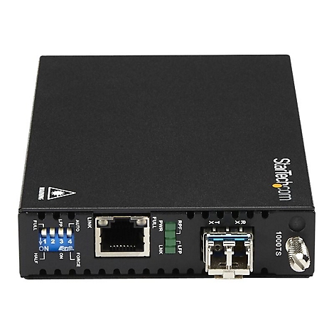 Schwarzer Netzwerk-Medienkonverter mit verschiedenen Anschlüssen und LED-Anzeigen, StarTech.com Logo.