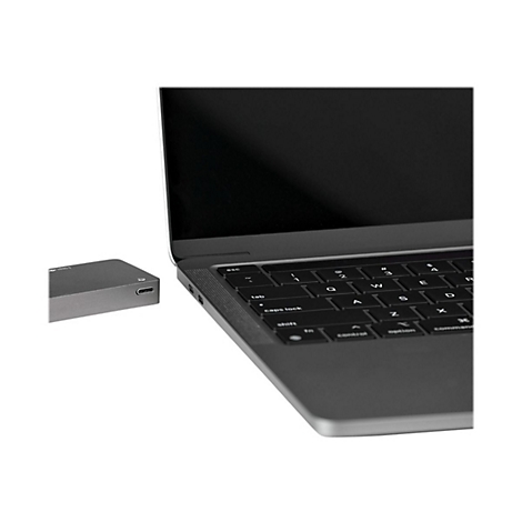 Graues Laptop neben einem grauen Adapter, beide auf weiÃŸem Hintergrund. Das Laptop ist geÃ¶ffnet.