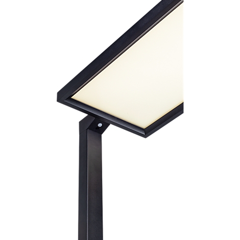 Nahaufnahme einer schwarzen LED-Lampe, die ein rechteckiges, weiß leuchtendes Lichtpaneel enthält.