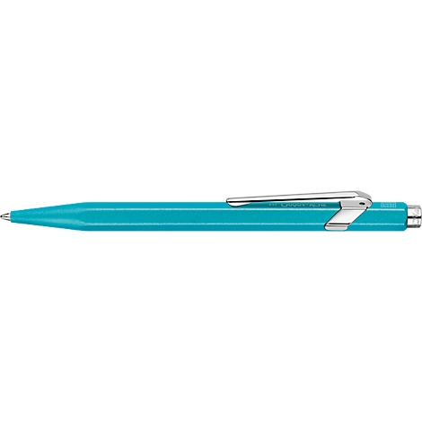 Stylo à bille turquoise, clip en métal, fond blanc.