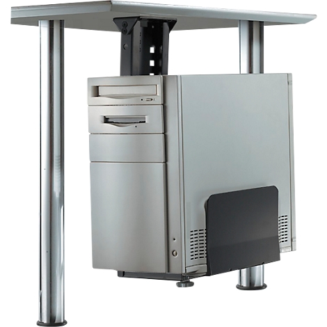 Une tour de PC argentée, montée sous une table, avec un lecteur de CD et un lecteur de disquette.