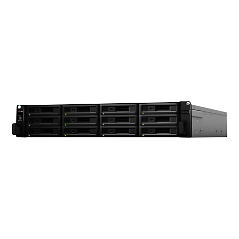 Ein schwarzes Server-Rack mit mehreren LaufwerksschÃ¤chten, vor weiÃŸem Hintergrund.