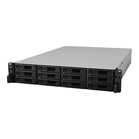 Ein graues Rack-Server-Gehäuse mit mehreren Festplatteneinschüben.