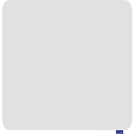 Carte rectangulaire arrondie en gris clair. Une petite étiquette bleue en bas à droite.