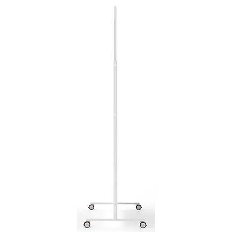 Vue latérale d'un support en métal blanc réglable en hauteur sur quatre petites roulettes, sur fond blanc.