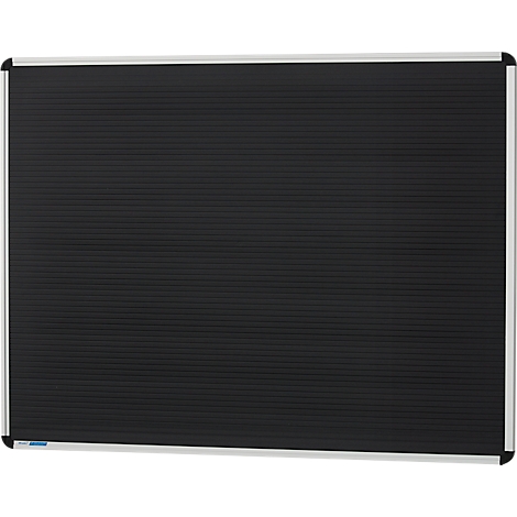 Tableau blanc noir avec cadre argenté. La surface est rainurée horizontalement.
