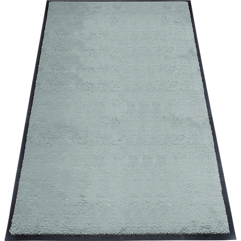 Tapis rectangulaire bleu clair avec une bordure foncée.