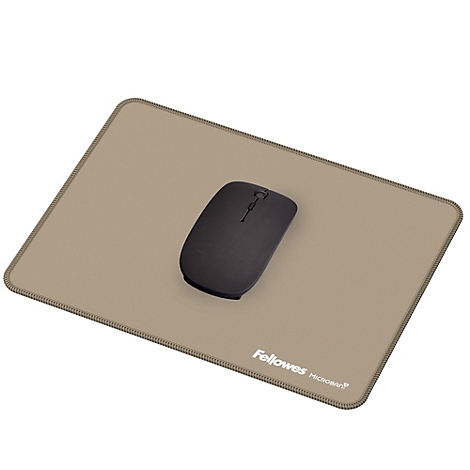 Tapis de souris rectangulaire beige avec bordure marron et logo Fellowes.