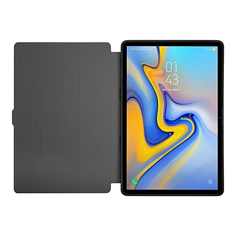 Ein Tablet mit Schutzhülle und eingeschaltetem Display zeigt Datum und Uhrzeit auf abstraktem, blau-gelbem Hintergrund.