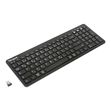 Schwarze Tastatur mit deutschen Buchstaben und USB-Dongle auf weiÃŸem Hintergrund. Auf der Tastatur steht Targus.