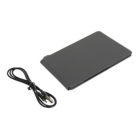 Graue Tablet-Hülle mit Ladekabel auf weißem Hintergrund.
