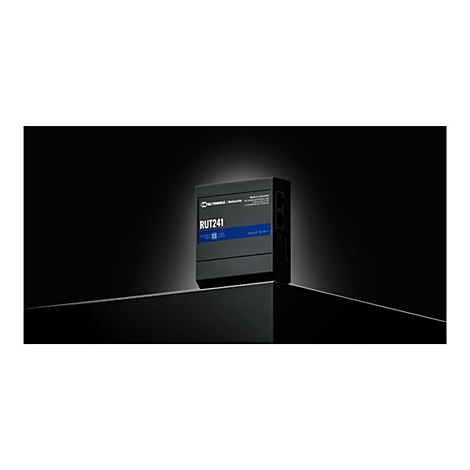 Schwarzes Netzwerkgerät RUT241, Teltonika Networks, auf einer glänzenden Oberfläche vor dunklem Hintergrund.