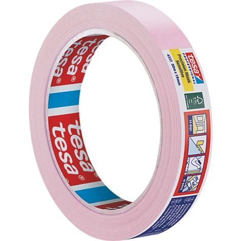 Rouleau de ruban de masquage rose clair avec impression du produit.