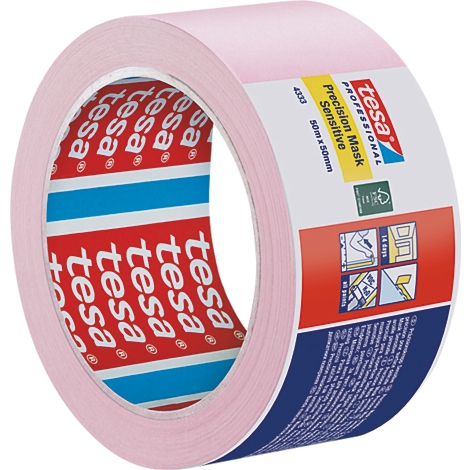 Rouleau de ruban de masquage rose clair avec une étiquette rouge, blanche et bleue portant les inscriptions tesa et Precision Mask Sensitive.