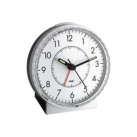 Runder analoger Wecker mit silbernem Rand, weißem Ziffernblatt und schwarzen Zeigern vor neutralem Hintergrund.