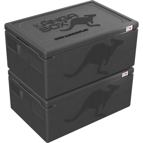 Zwei schwarze, übereinander gestapelte Kangabox Thermoboxen mit Känguru-Logo und Schriftzug auf neutralem Grund.