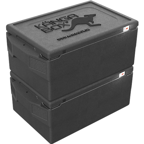 Zwei schwarze, übereinander gestapelte Kangabox-Isolierbehälter aus EPP-Schaum mit Känguru-Logo auf dem Deckel.