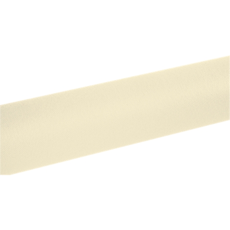 Beige, leicht strukturiertes Bauteil, diagonal im Bild, mit Schattenwurf.