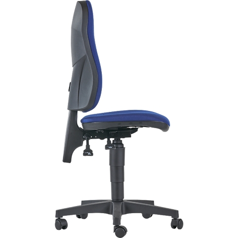Office chair in profile. The backrest is grey and blue, the seat is blue. On a black base with castors.