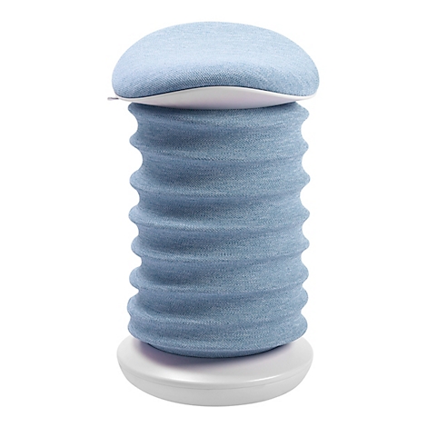 Coussin cylindrique en tissu bleu, avec une texture ondulée, sur une base blanche, recouvert d'un coussin rond.