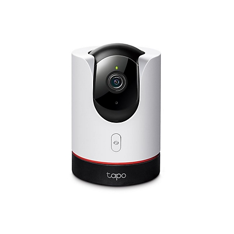Eine weiße Überwachungskamera mit schwarzem Objektiv und rotem Akzent. Unten ist der Markenname "tapo" zu sehen.
