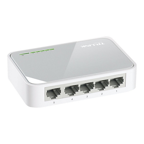 Un commutateur rÃ©seau TP-Link blanc avec 5 ports. Des LED vertes sur le dessus indiquent le fonctionnement.