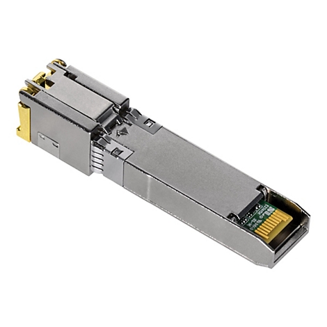 Silbernes SFP-Modul mit goldfarbenen Kontakten auf weißem Hintergrund.