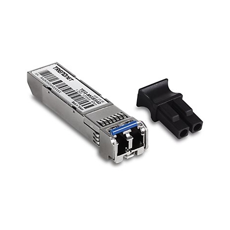 Silbernes SFP-Modul von TRENDnet mit blauem Entriegelungshebel und schwarzer Schutzkappe daneben.
