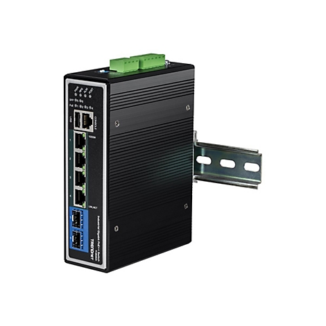 Schwarzer industrieller TRENDnet PoE++ Switch mit Hutschienenhalterung vor weißem Hintergrund.