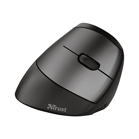 Schwarze, ergonomische Vertikal-Computermaus von Trust auf weißem Hintergrund.