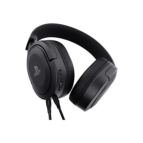 Schwarzes PlayStation Gaming-Headset mit Ohrpolstern und Kabel vor weißem Hintergrund.