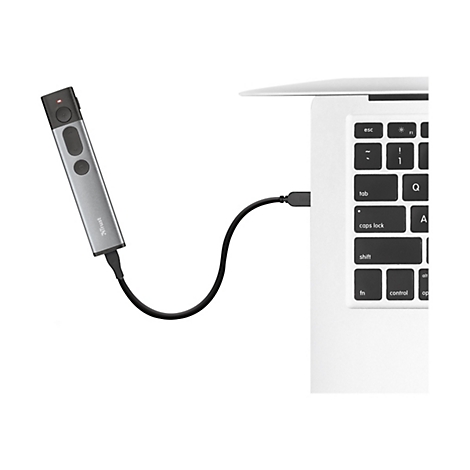 Ein silberner Presenter ist per Kabel mit einem Laptop verbunden.