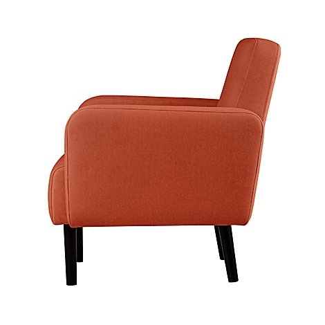 Zijaanzicht van een oranje fauteuil, op zwarte poten.