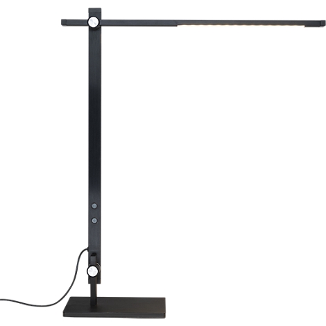 Schwarze, minimalistische LED-Schreibtischlampe mit schwenkbarem Arm und rechteckigem Fuß auf weißem Hintergrund.