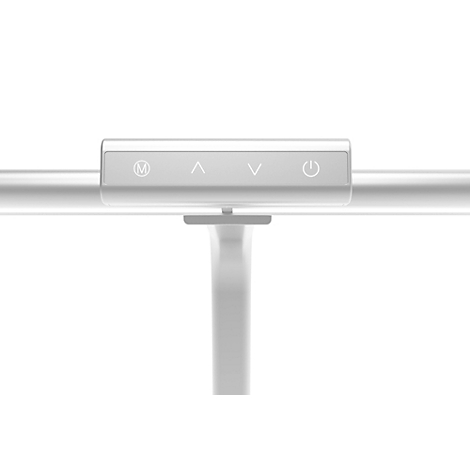 Detailopname van een wit bedieningspaneel met symbolen: M, pijl omhoog, pijl omlaag en stroomsymbool.