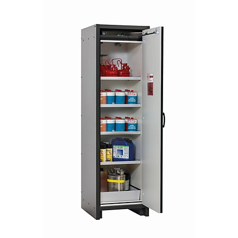 Een open, grijze kast met diverse chemische containers, open deur en zwarte handgreep.