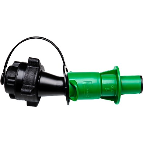 Close-up van een groen en zwart plastic olievulhals met een zwarte dop en zwarte riem.