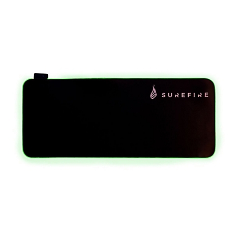 Schwarzes Mauspad mit grÃ¼nem Leuchten und Surefire-Logo.