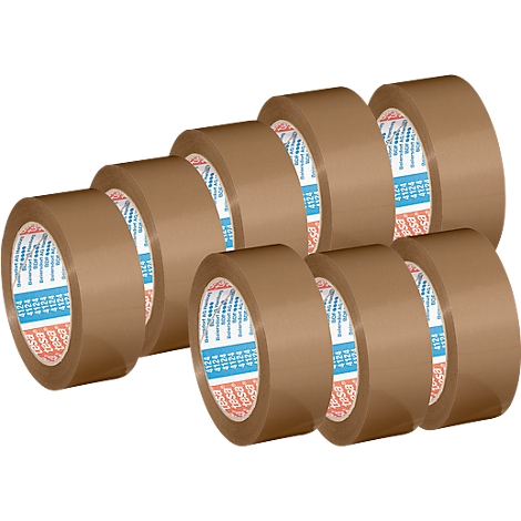 Acht bruine plakbandrollen met opdruk.